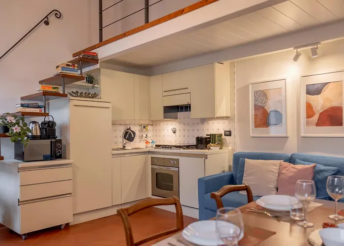 Lovely Florence Apartment